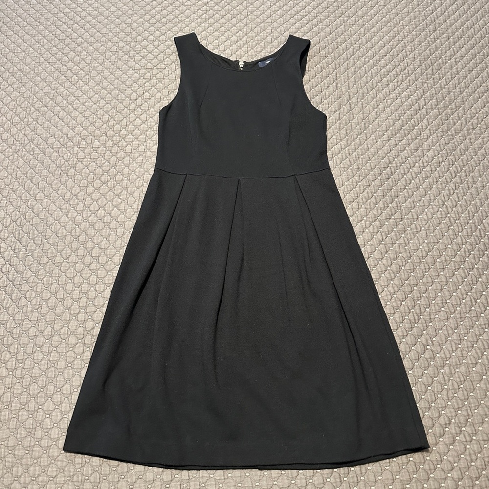 GAP Classic Black Midi Jumper